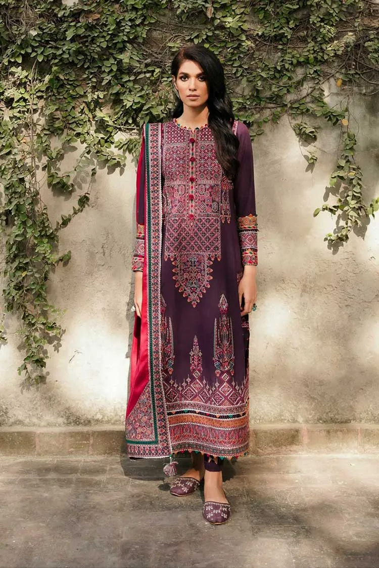 01 Chaashni Shahtoosh Luxury Winter Collection