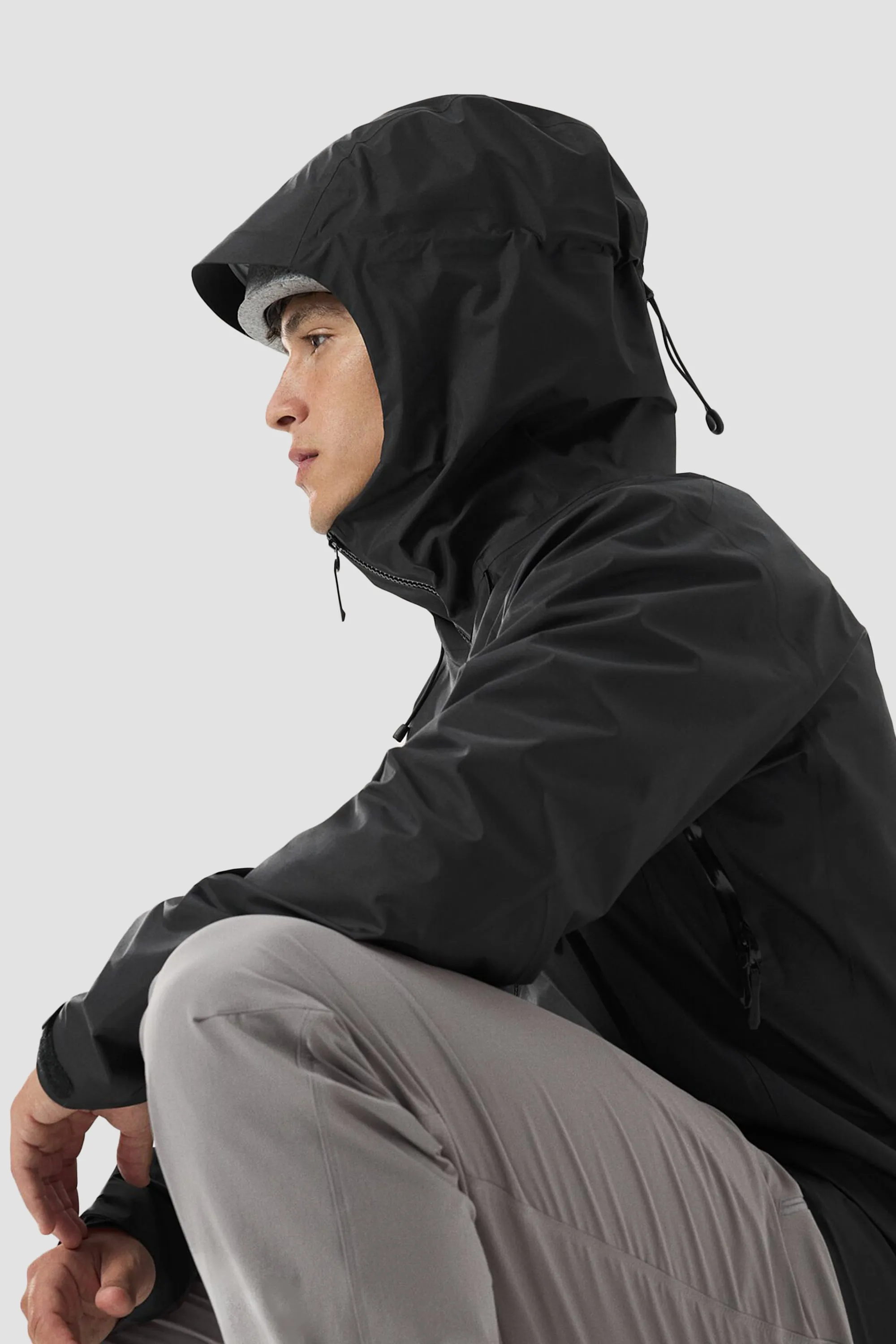 Arc'teryx Men's Beta SL Jacket in Black