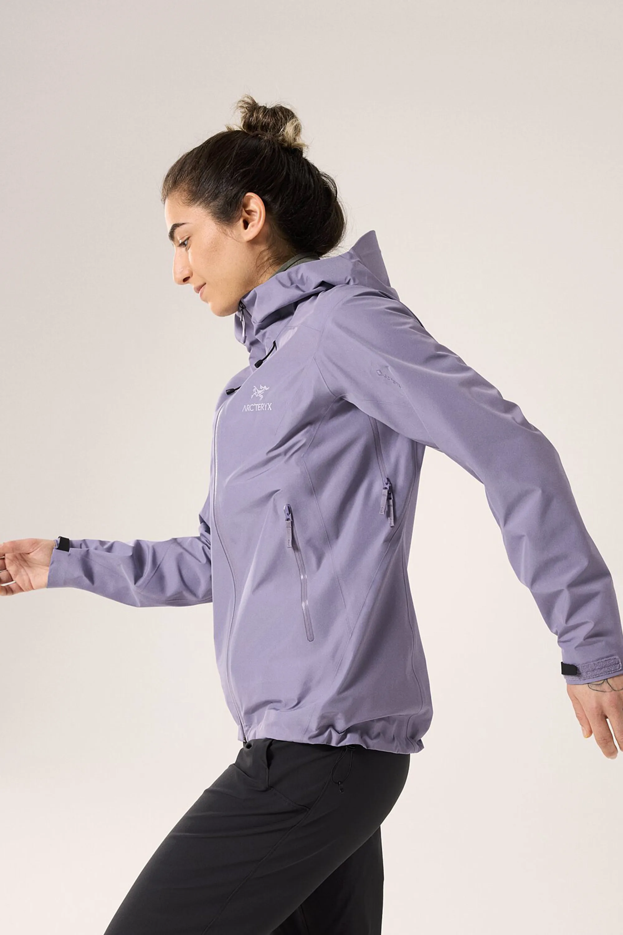 Arc'teryx Women's Beta LT Jacket in Velocity