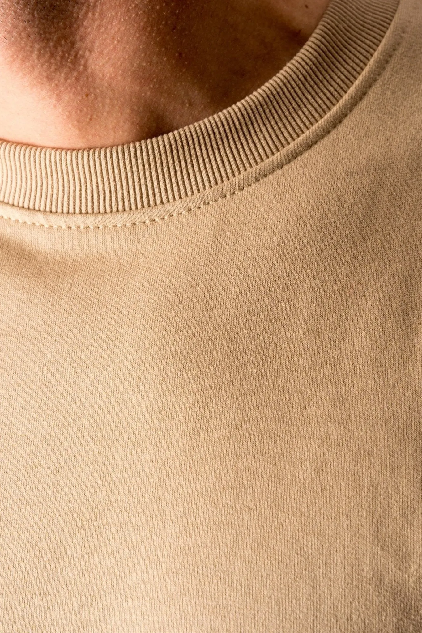 Basic Crewneck - Khaki