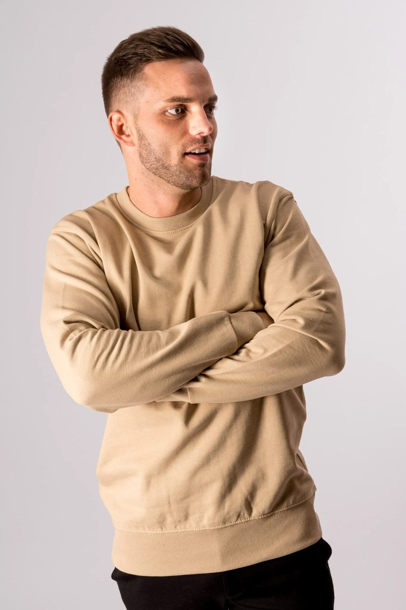 Basic Crewneck - Khaki