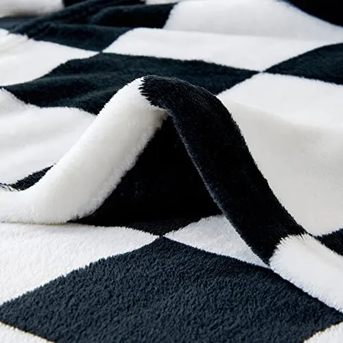 BEDELITE Checkered Throw Blanket for Couch and Bed, Luxurious Fleece Blanket with Checkerboard Grid Home Decor, Soft Cozy Black and White Warm Blankets for Spring, 50"x60"