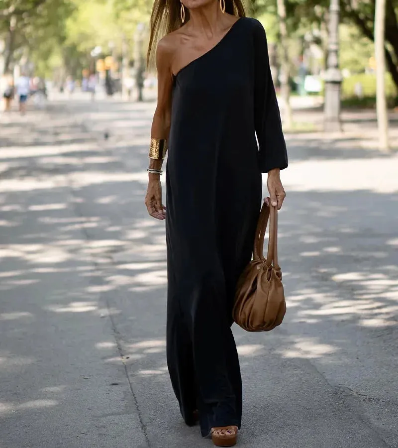 Constanza - Flowing off shoulder maxi dress