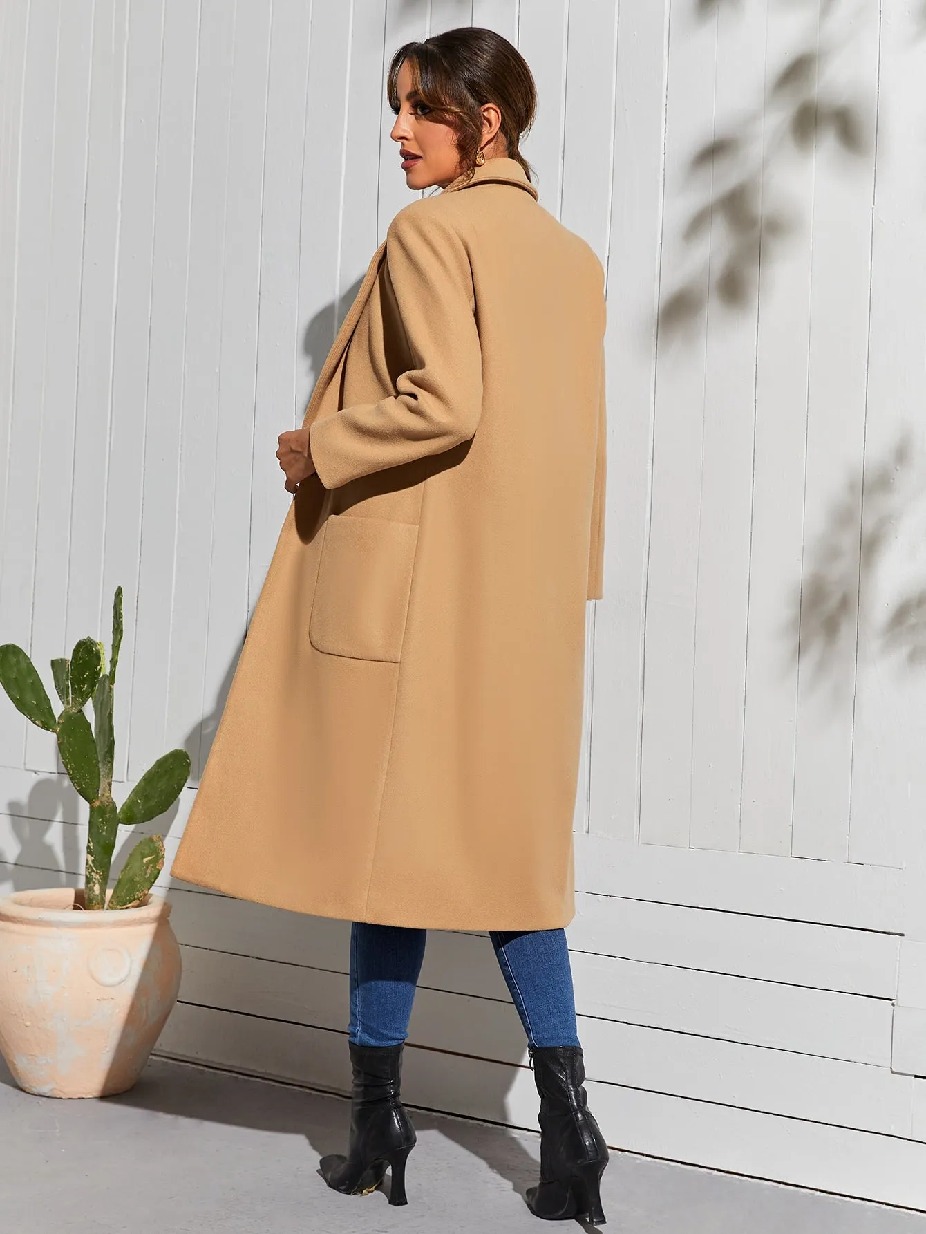 Elegant Plain Pocket Long Sleeve Lapel Long Women Overcoat