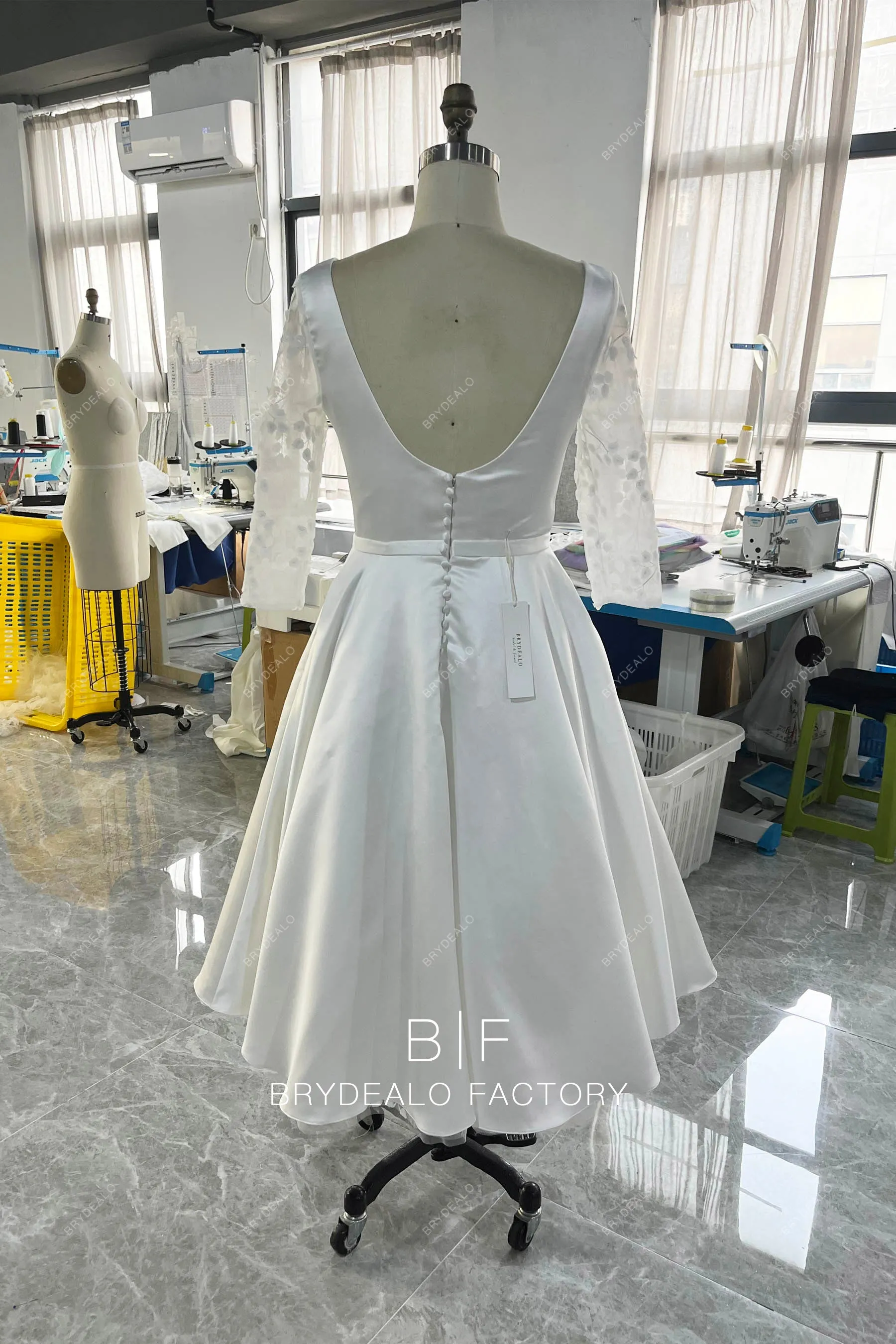 Elegant Satin Bateau Neck 3/4 Sleeves Lace Short Bridal Dress