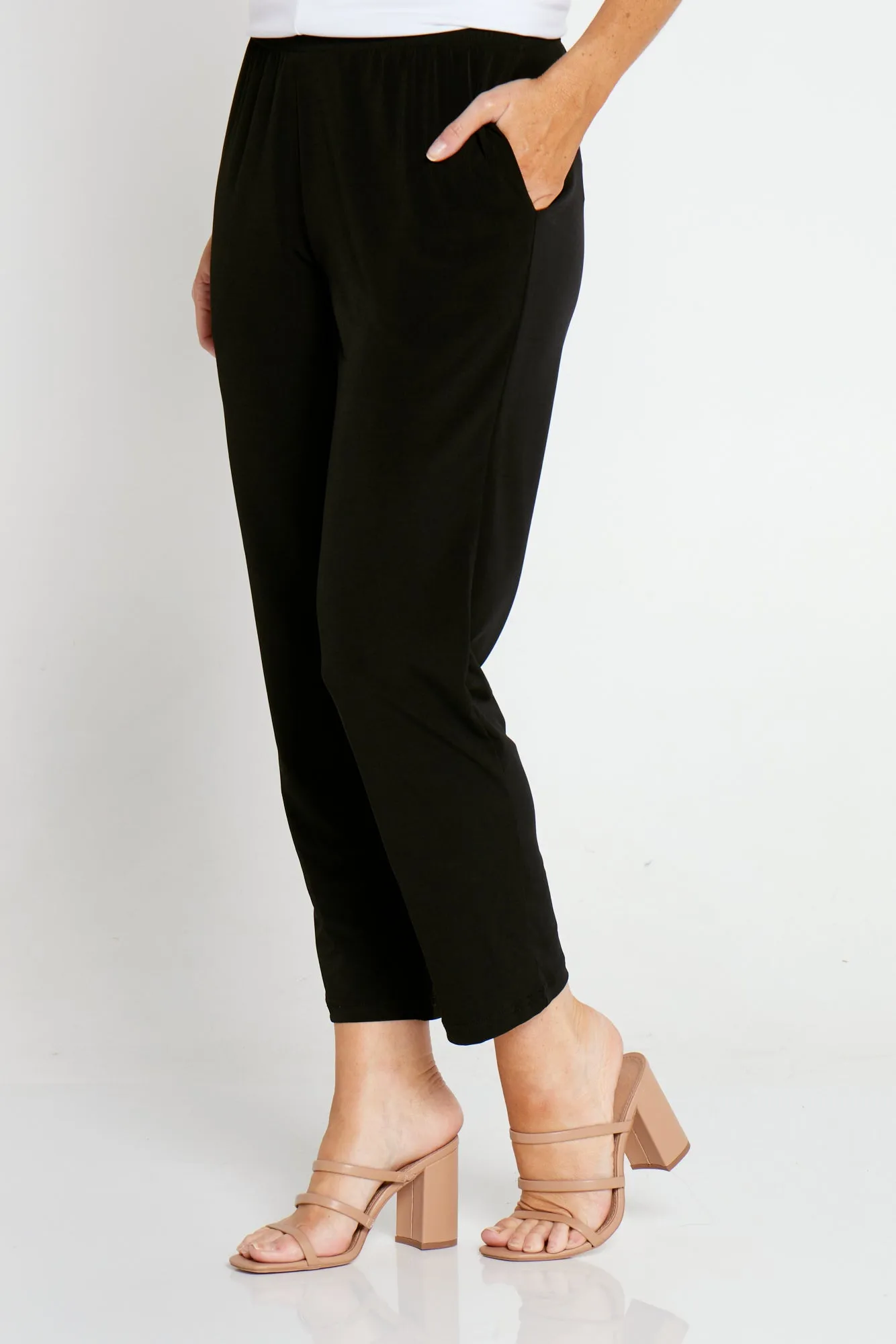 Gianna Pocket Pants Petite - Black