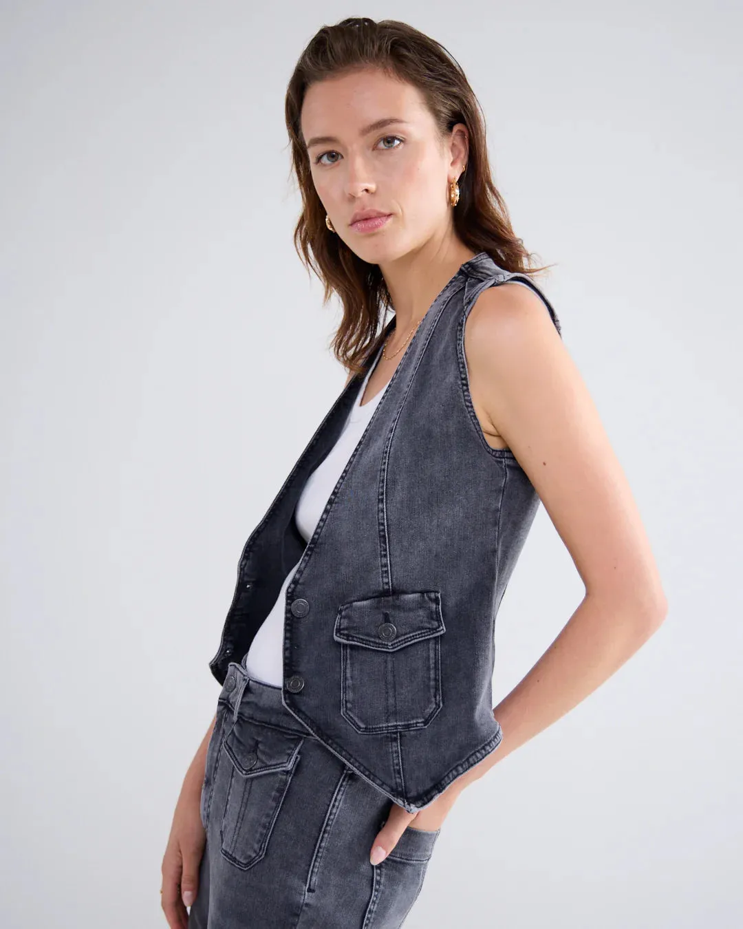 Gilet in Black Denim