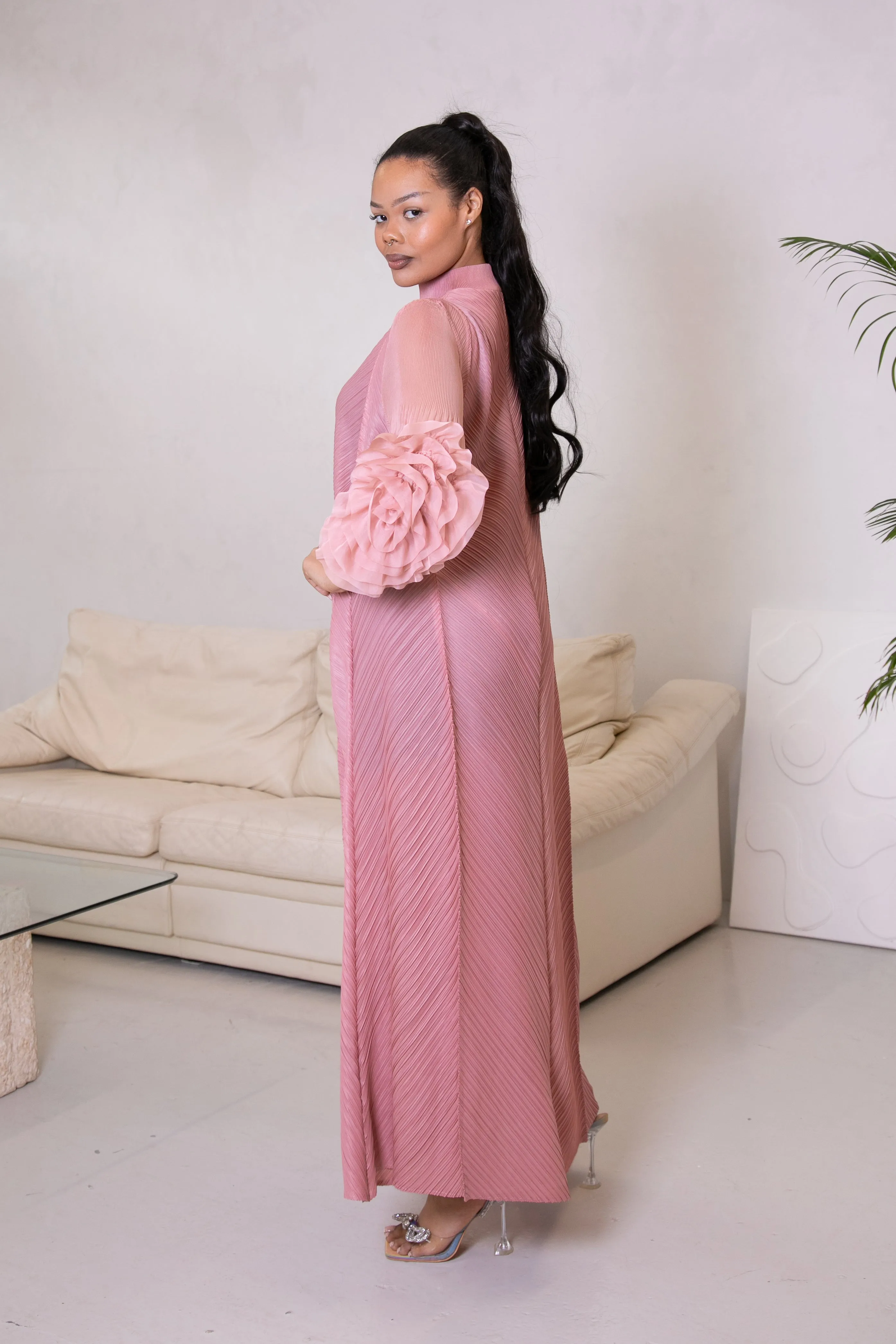 GODDESS PLEATED DRESS - LIGHT PINK