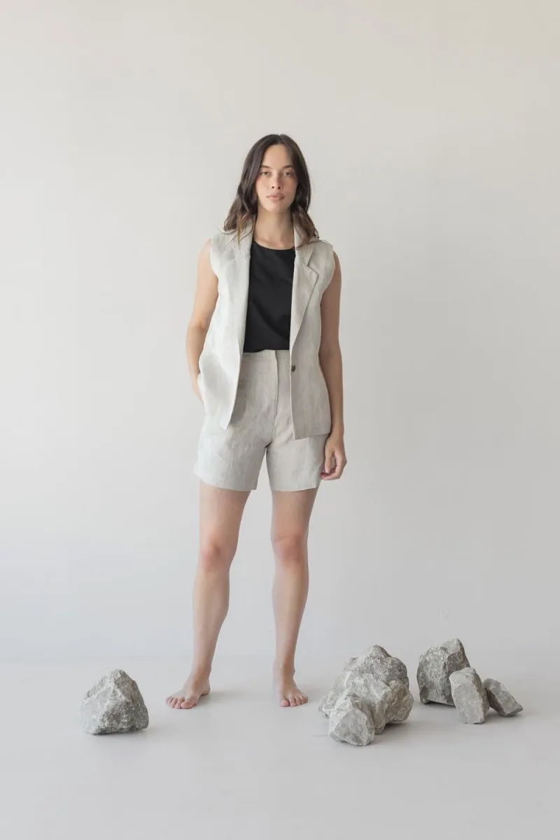 High-waist Linen Shorts with Origami Belt