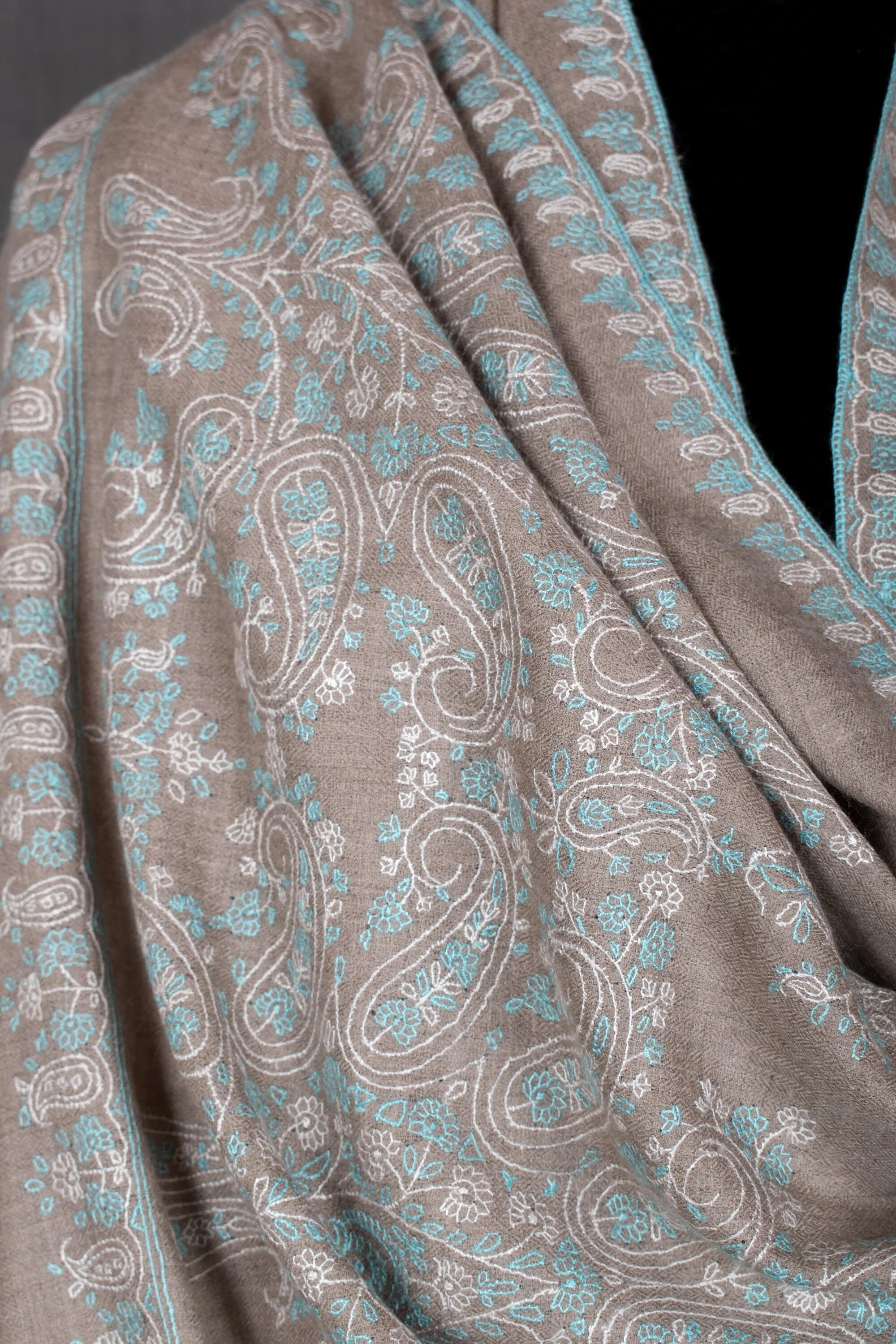 Mothers Day Specials - cashmere, Nargis Kashmiri Pashmina Palla Embroidery Sozni Shawl, 40x80"