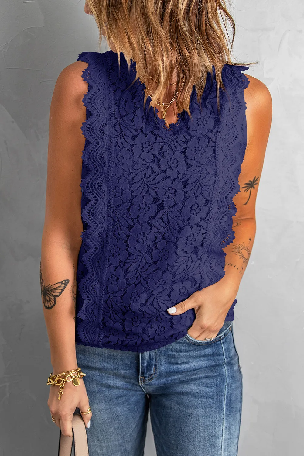 TEEK - Lace V-Neck Tank