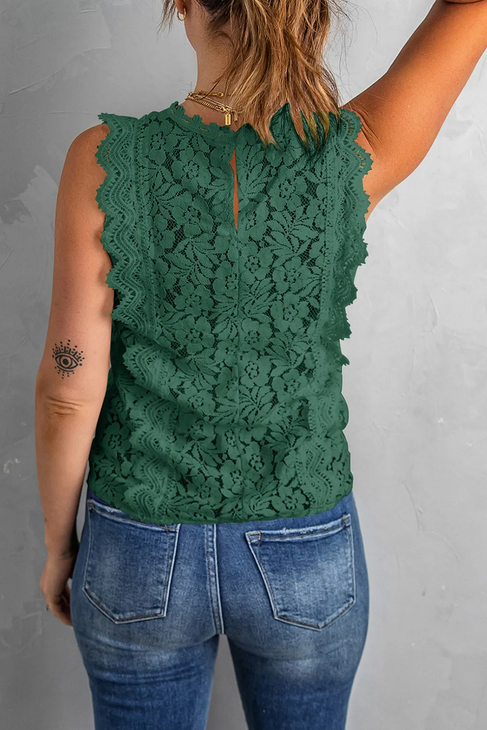 TEEK - Lace V-Neck Tank