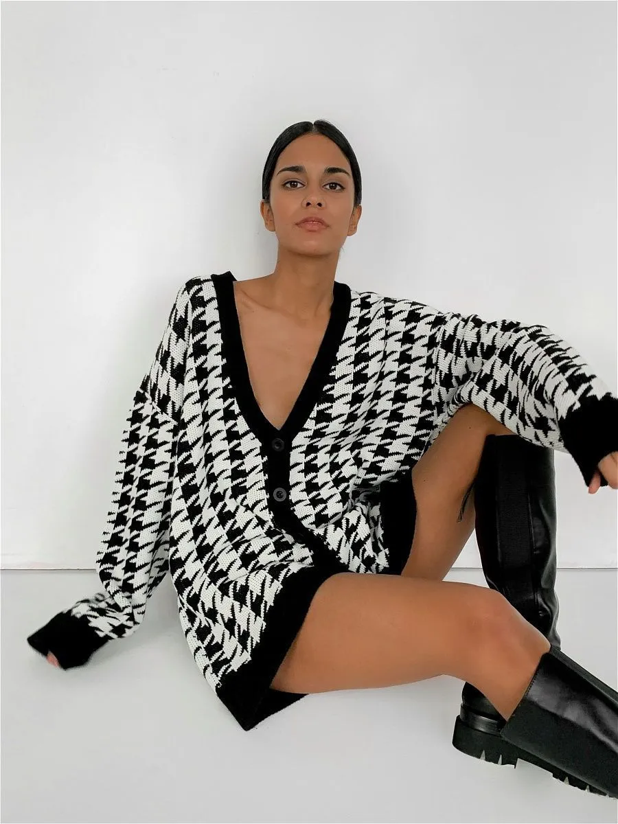 Women V Neck Knitting Plaid Long Sleeves Cardigan Overcoat